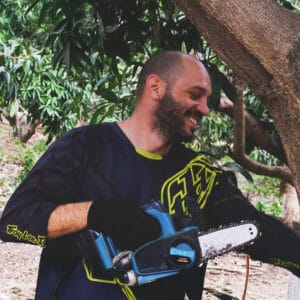 ליאו-מגזם